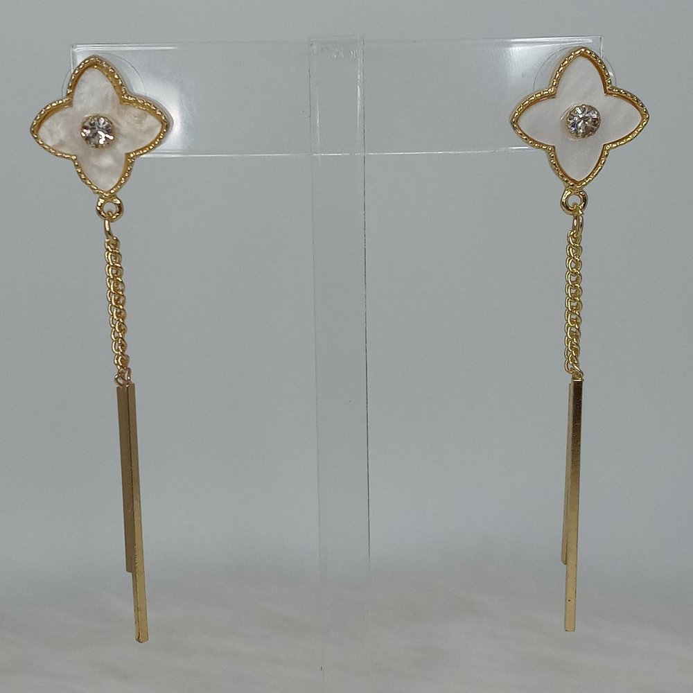 Gold Flower Dangle Earrings